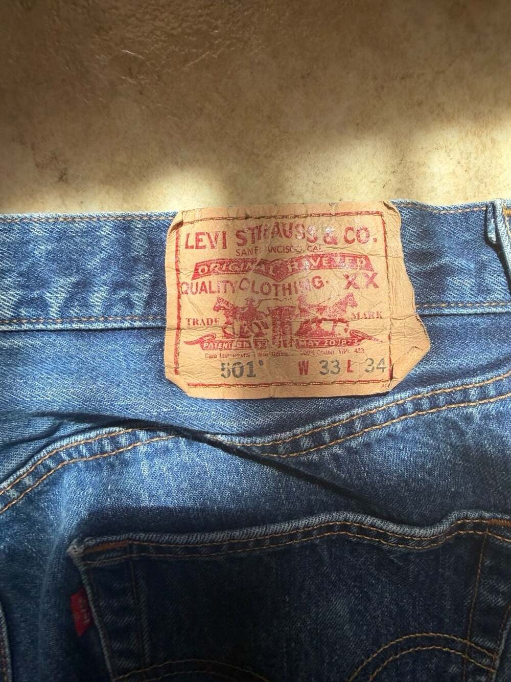 Levi's 501 Jeans Size W33 L34 Blue Denim Button Fly